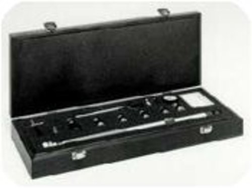 Keysight 85050B Standard mechanical calibration kit, DC to 18 GHz, 7 mm