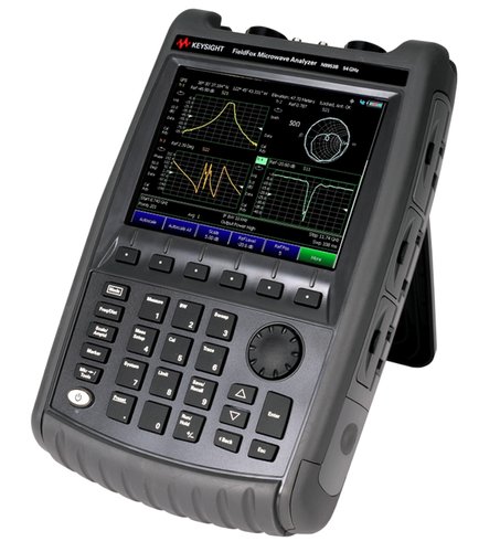 Keysight N9953B 54 GHz FieldFox Microwave Combination Analyzer